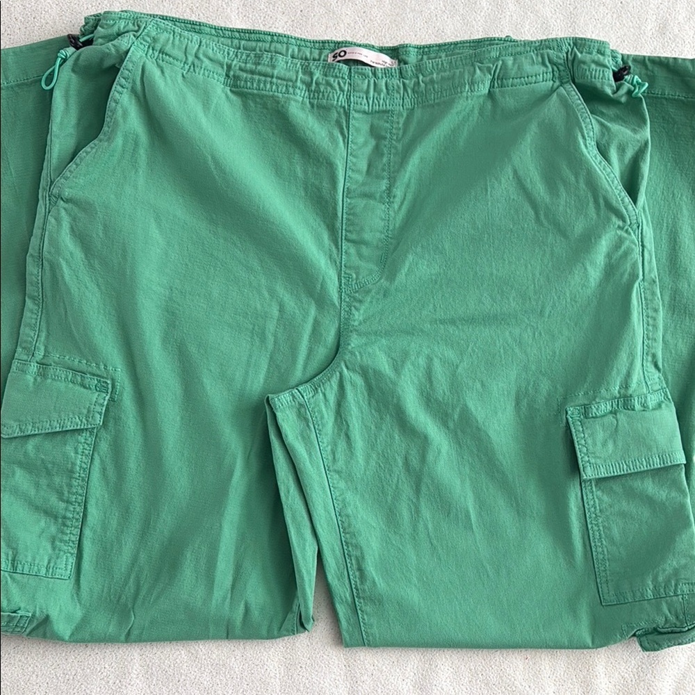 SO Green Cargo Straight Leg w/elastics at waist & ankle, 8 pckts -Lg - Picture 2 of 9